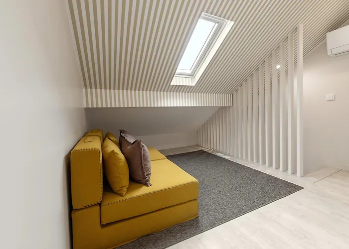 The Great Rose Retreat *